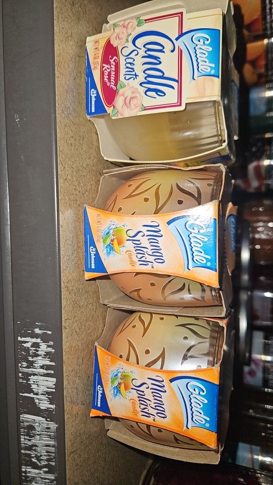 Glade Candles