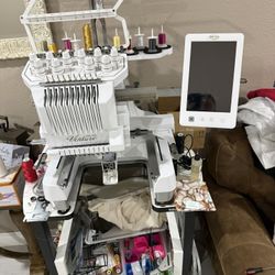 Venture baby Lock Embroidery 10 Needle Machine 
