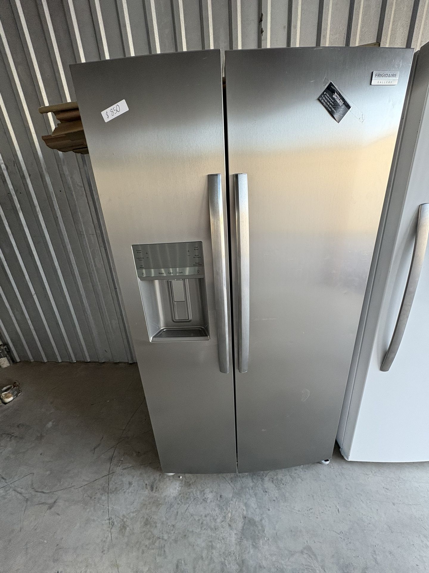 Frigidaire Refrigerator