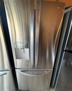 LG French Door Fridge – Stainless, Ice/Water Dispenser