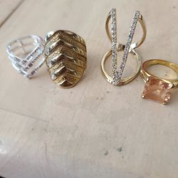 Costume Rings Price For All Fair Cond .