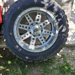 01-2010 SILVERADO 2500 8 LUG