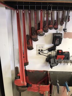 Huge pipe wrenches 3 footer and smaller 16 total. All sizes.