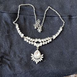 Glam Necklace 