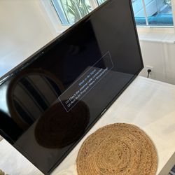 Samsung  40” Smart TV