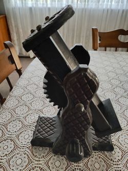 Unique bottle holder