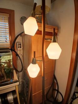 1950s mcm mid century modern pole lamp glass metal wood 3 way switch. Classic retro decor