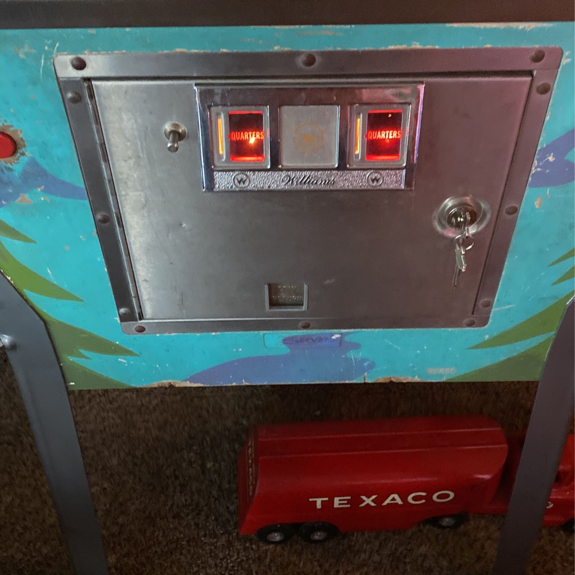 Vintage 1971 “Jackpot” Pinball machine for Sale in Lake Stevens, WA