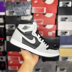 Jordan 1 “Shadow” Size 10.5M