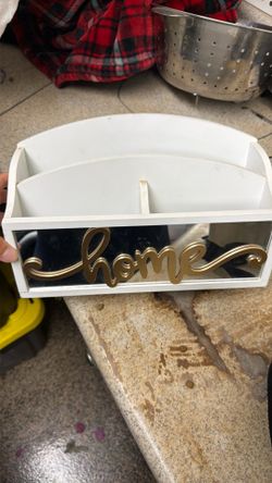 Mail holder