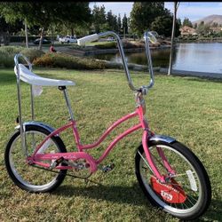 New Awesome 😎 Schwinn Classic Stingray Vintage Cruiser Bike Low rider Bicycle 1970’s