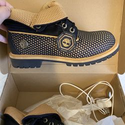 Timberland Size 4.5 Junior