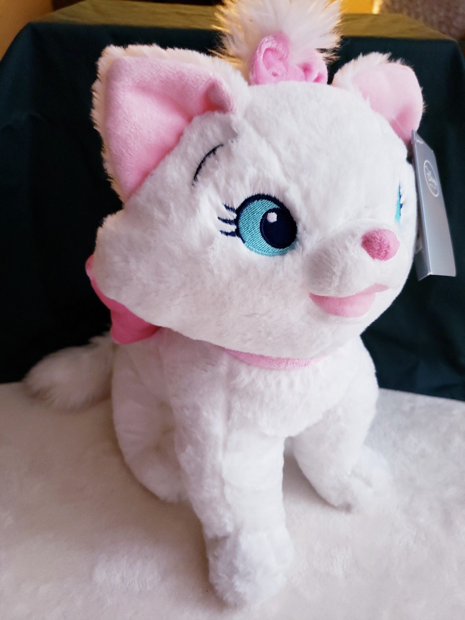 Authentic Disney Parks Exclusive The Aristrocats Marie Cat Plush
