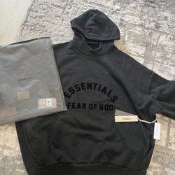 ESSENTIAL FEAR OF GOD HOODIE