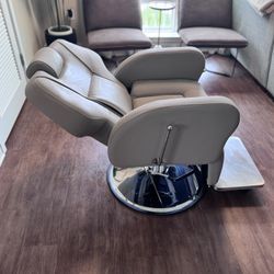 Barber Chair 