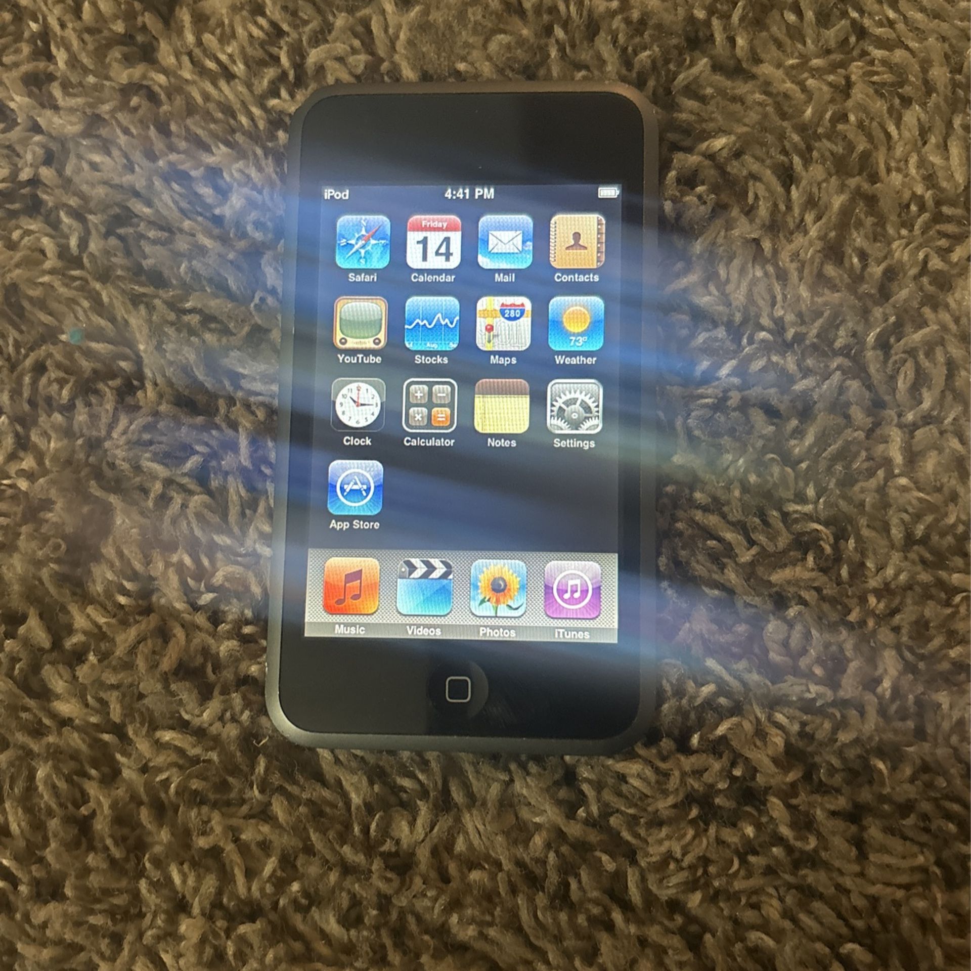 iPod touch 1st Gen 8GB (Gebraucht) in Siebnen für CHF 18 - mit