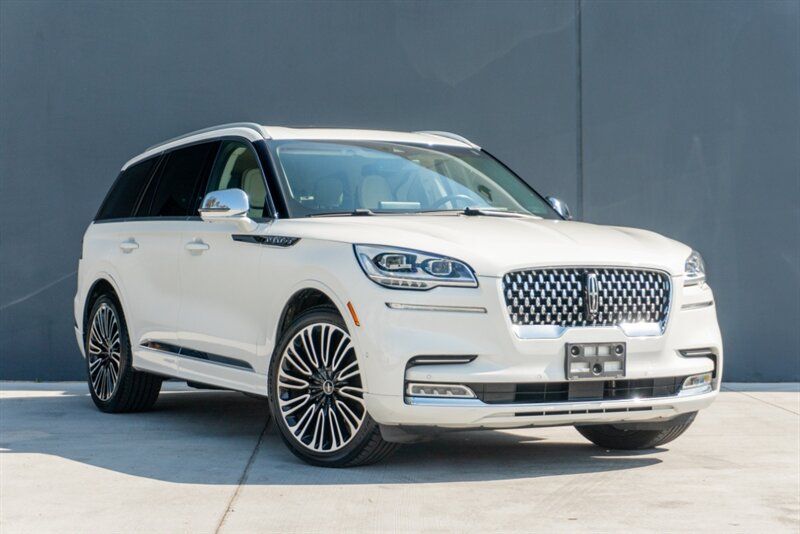 2021 Lincoln Aviator Black Label