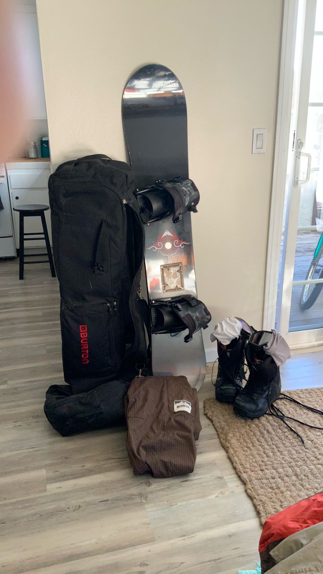 Burton Snowboard With Gear $200 Takes All Great Shape !!!