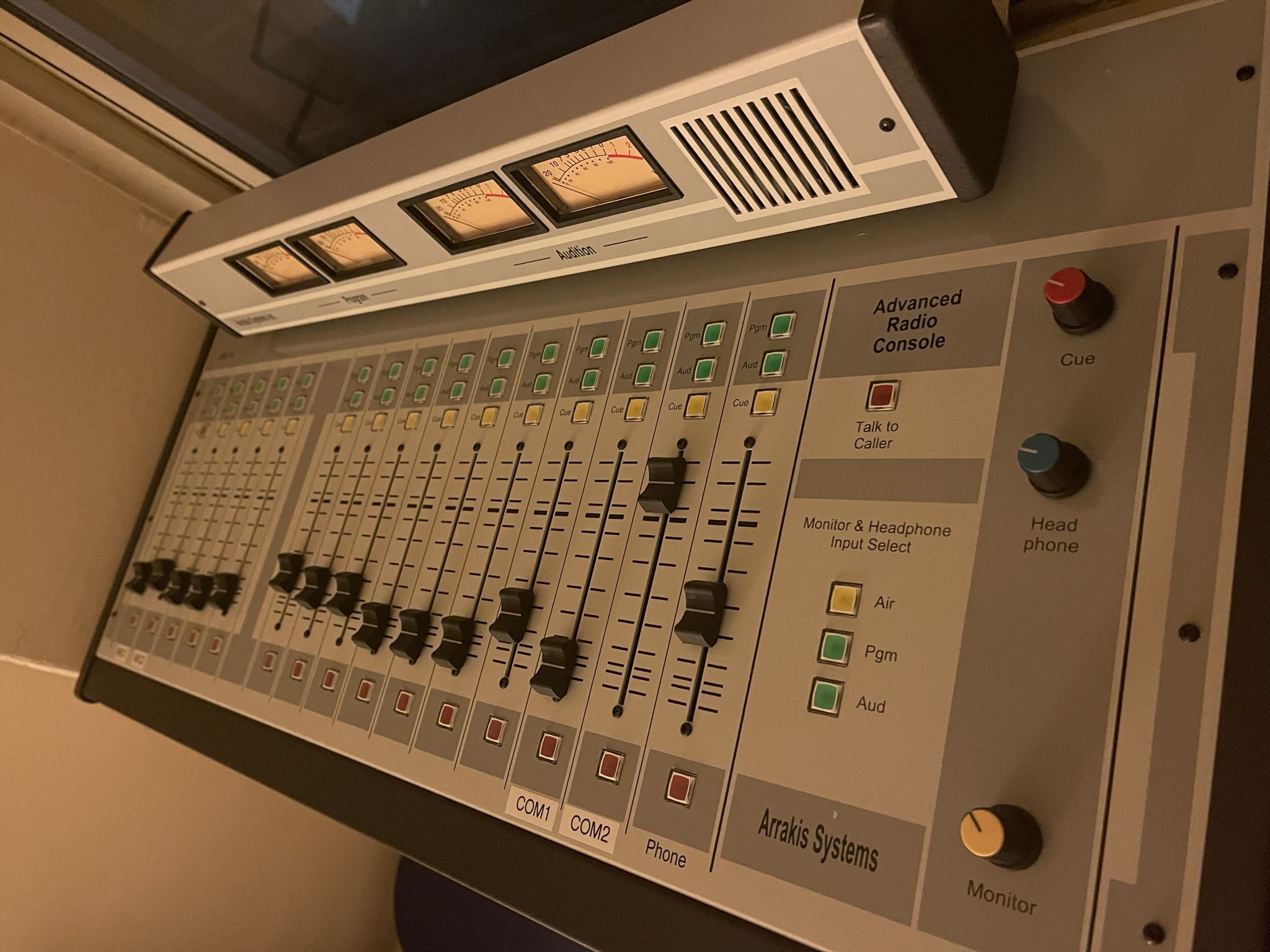 Arrakis Console Mixer Arc15