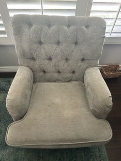 Gray Tufted Upholstered Accent Chair