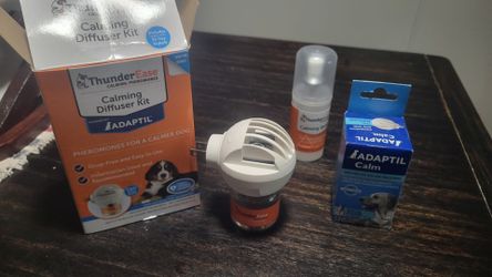 ThunderEase & Adaptil Dog Calming Kit – Diffuser, Refill & Spray