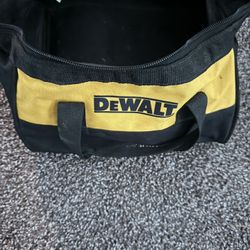 Dewalt 20 Volt Batteries Bag Impact & Drill 