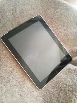 Ipad old gen Victorville