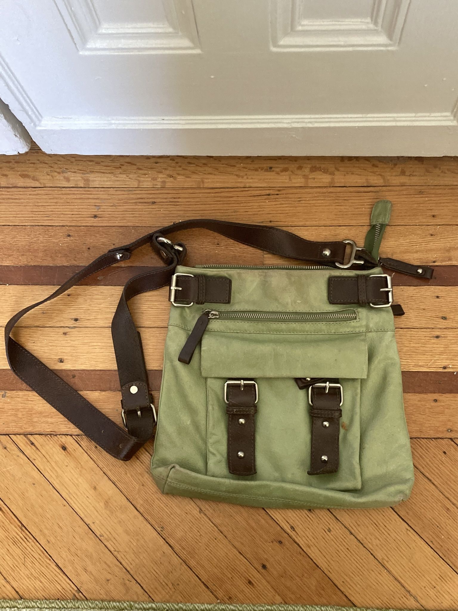 Green Vintage Messenger Bag