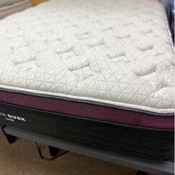 Helix Luxe Dusk Queen Mattress 