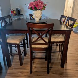 7 pc wood table and chairs set