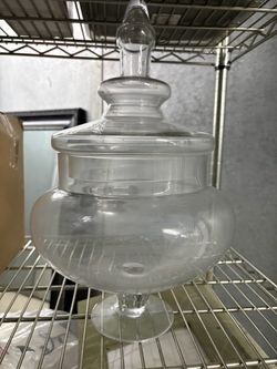 Clear Glass Apothecary Jar with Lid