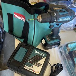 Makita Drill Kit