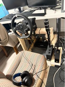 Moza R5 Sim racing set up