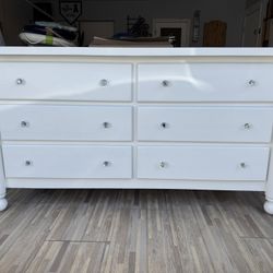 6 DRAWER SOLID WOOD DRESSER OBO