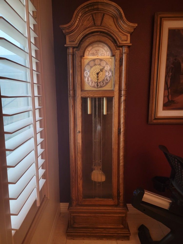 Ridgeway Grandfather Clock