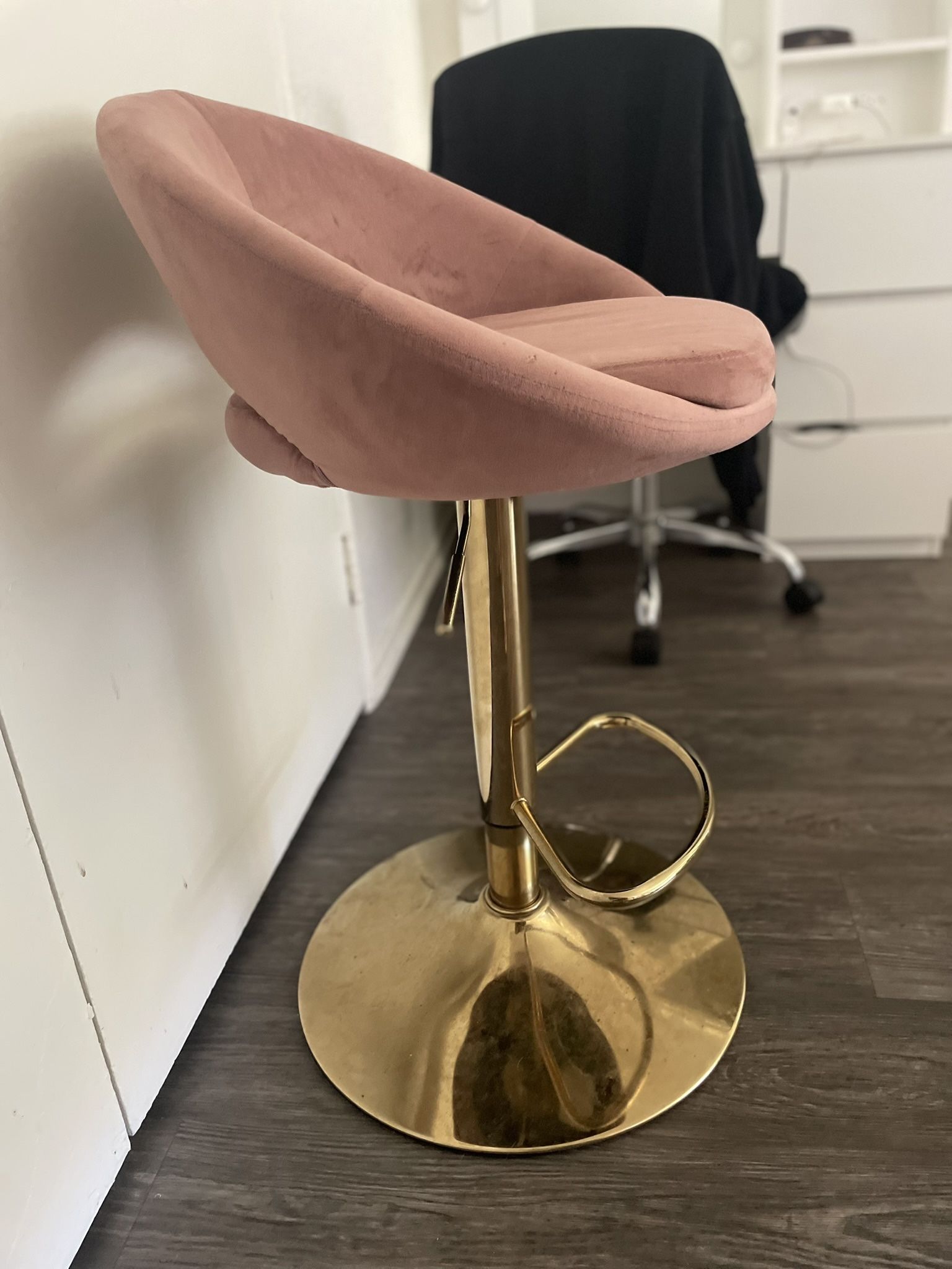 Pink Chair