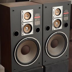Sanyo SS-664 Floorstanding Speakers