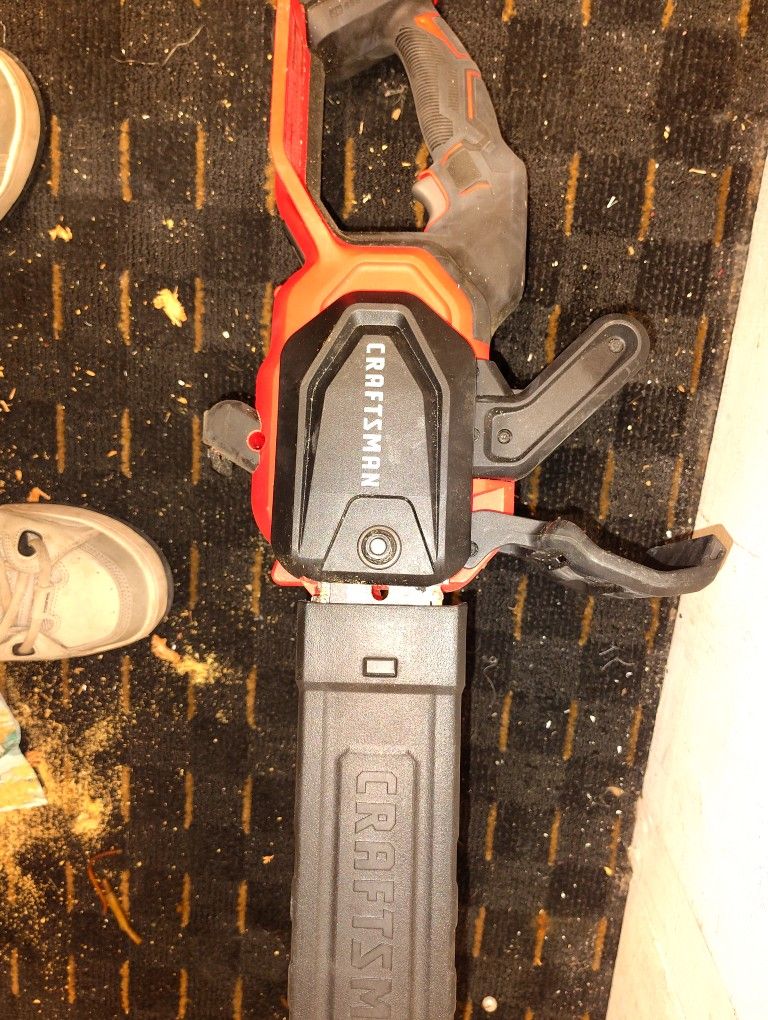 Craftsman Battery Power Chainsaw