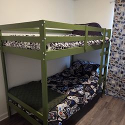 Kids BunkBed