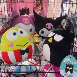 Hello Kitty, plushy’s 10 each