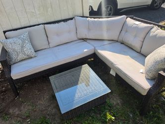 Price is firm.. beautiful outdoor lounge set