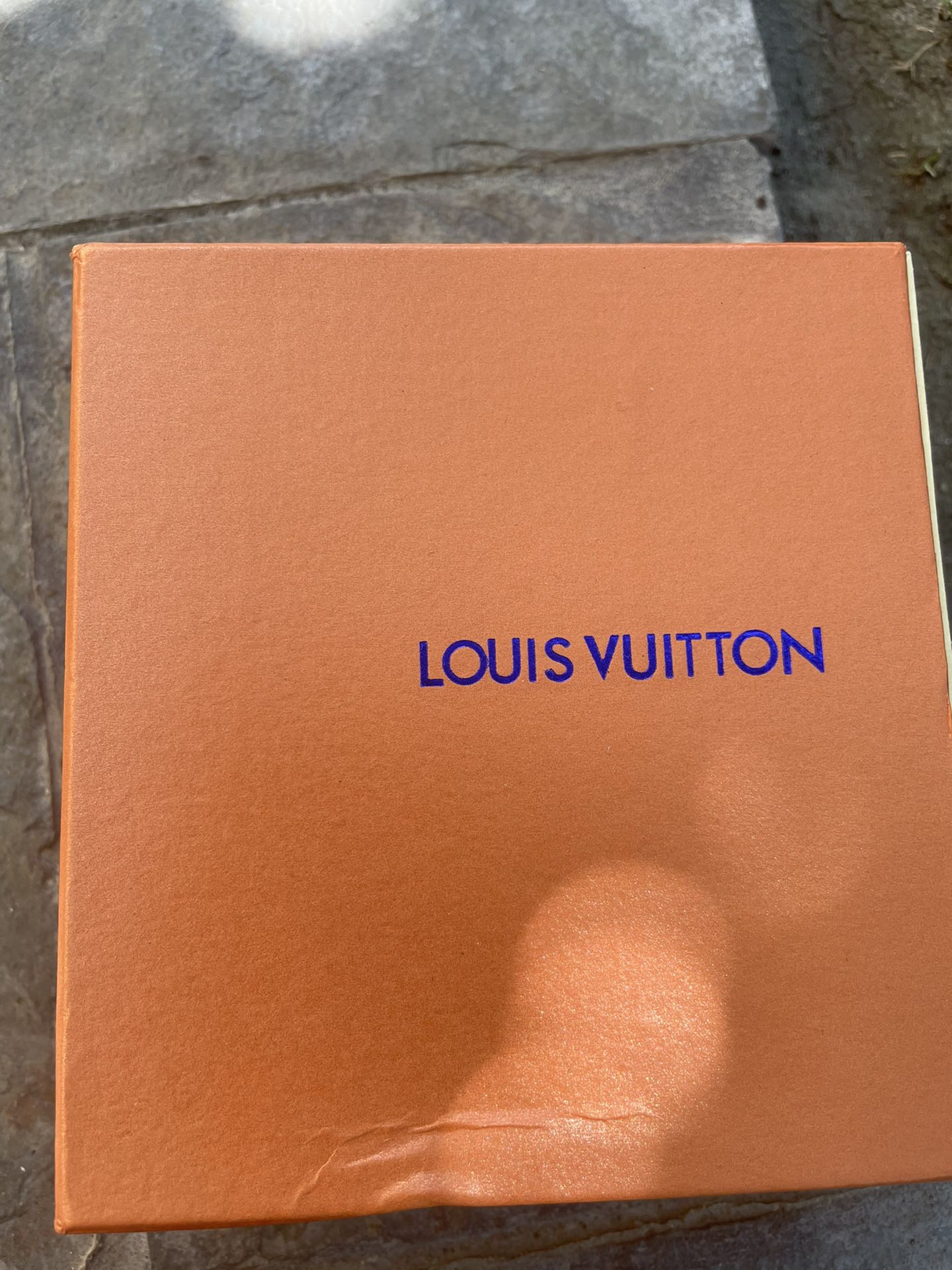 Authentic Mens Louis Vuitton Monogram Belt (28-32w) for Sale in Lynnwood,  WA - OfferUp