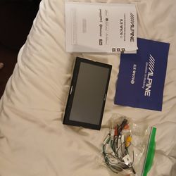 Alpine radio iLX-w670