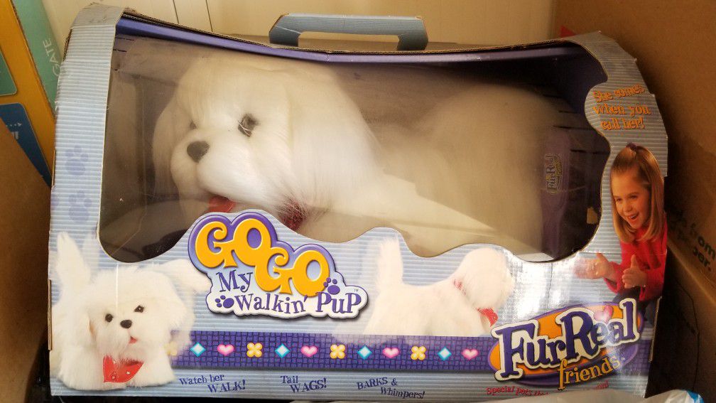 Hasbro FurReal friends, Go Go My Walkin Pup, white puppy