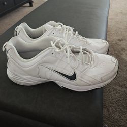 Men's Nike Size 13