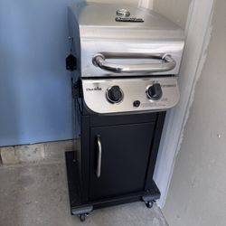 Char broil 2 Burner Grill