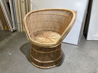 Vintage Peacock-Style Rattan Barrel Chair