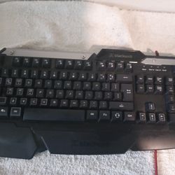 Blackwebb Gaming Keyboard 