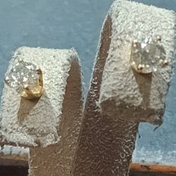 Earings