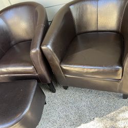 Two Accent Chair With Ottoman 